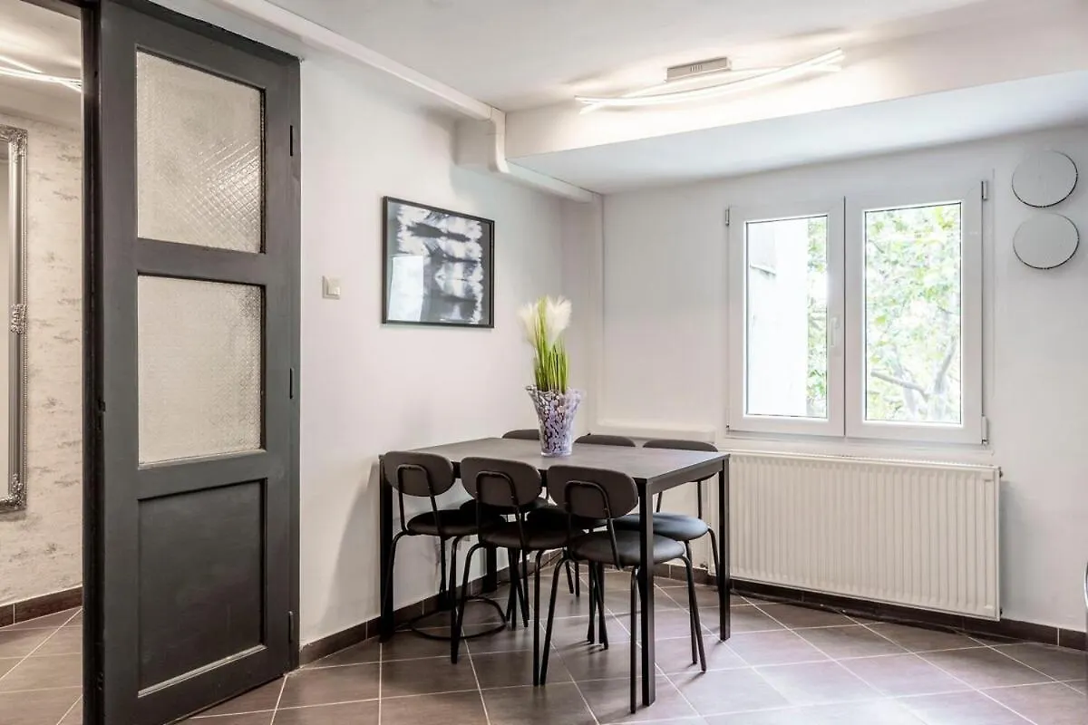 Deluxe Apartment Heroes Square Budapest